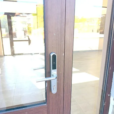 Moderno Park Lane Apartman Banszko
