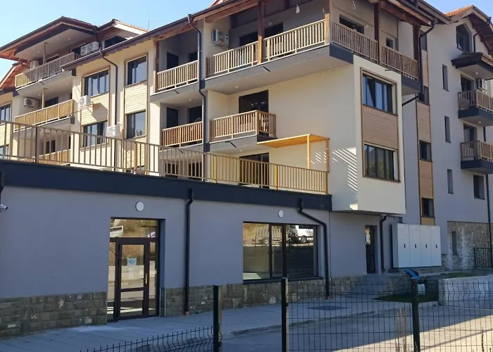 Апартаменты Moderno Park Lane *